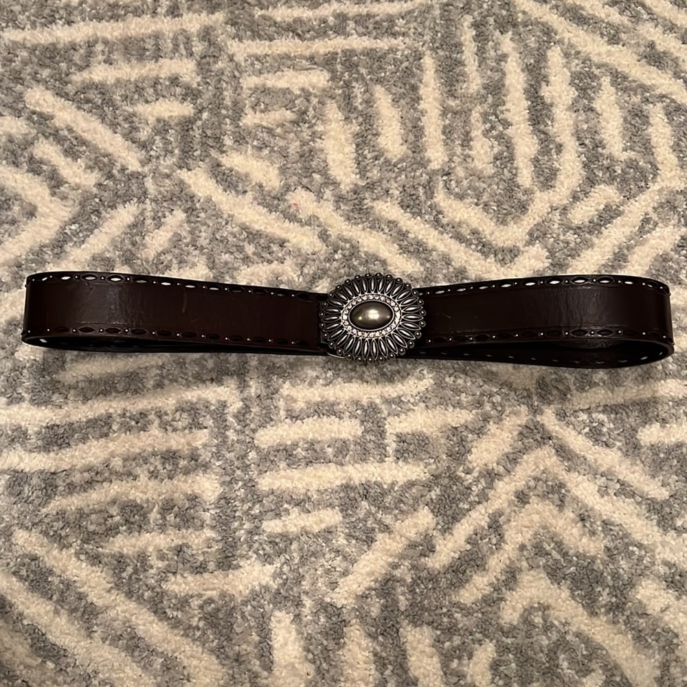 Fossil leather belt